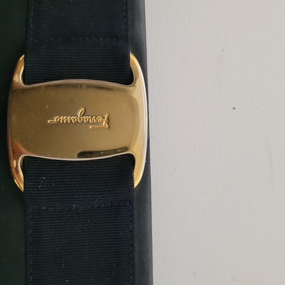 Vintage Salvatore Ferragamo Vara Purse - Picture 2 of 5